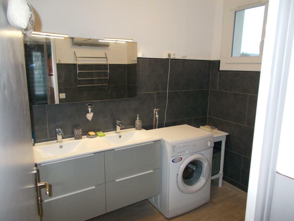 La Cebette Apartment แซ็งต์-ซีร์-ซูร์-แมร์ ภายนอก รูปภาพ